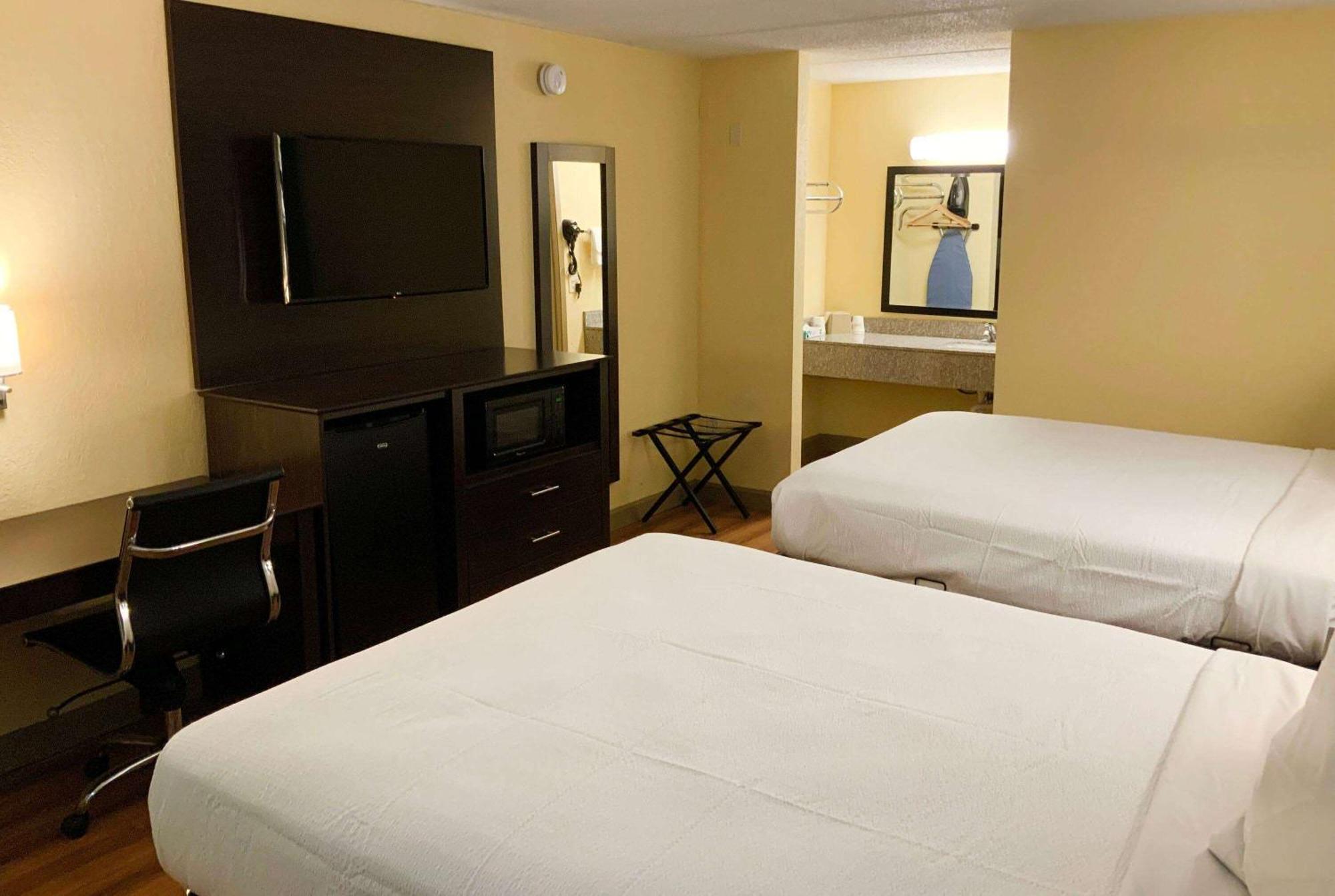 Days Inn By Wyndham Troy Il Luaran gambar