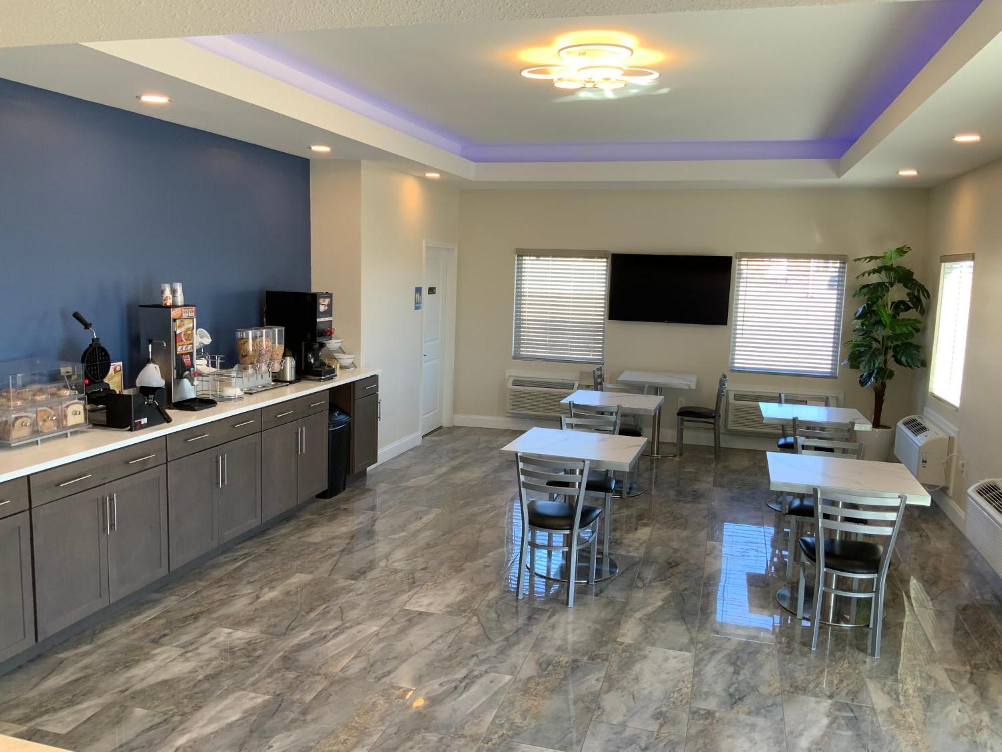 Days Inn By Wyndham Troy Il Luaran gambar